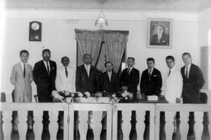 Reunião — Crédito: https://ricardonezinho.com.br/